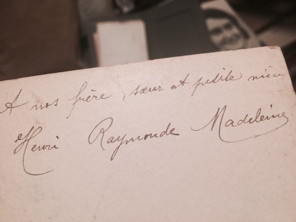 Her dad’s name is Henri. “Henri Raymonde Madeleine” #MadeleineprojectEN https://t.co/SwCzDO0Ltq
